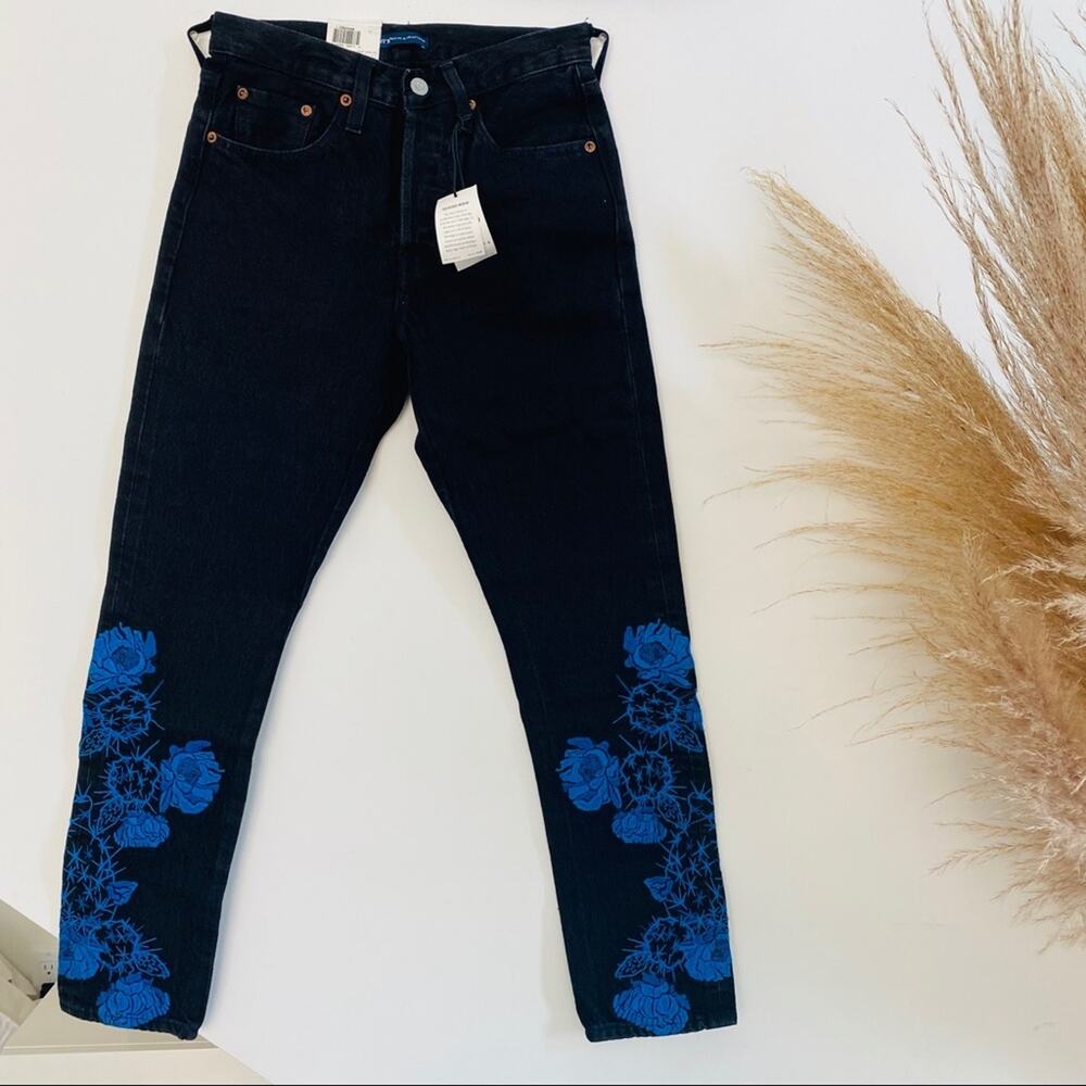 NEW LEVI’S Black Selvedge Denim 501s High Rise Skinny Blue Embroidered Jeans 24